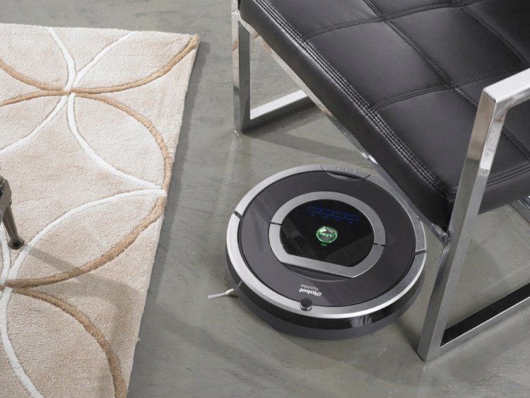 modern dammsugare iRobot-Roomba-780-platt