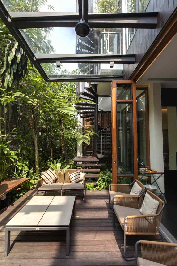 terrass-idéer-lounge-modern-korg-möbel-växter