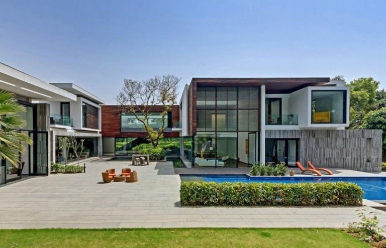 modern terrass design enfamiljshus-pool-trädgård-gräsmatta