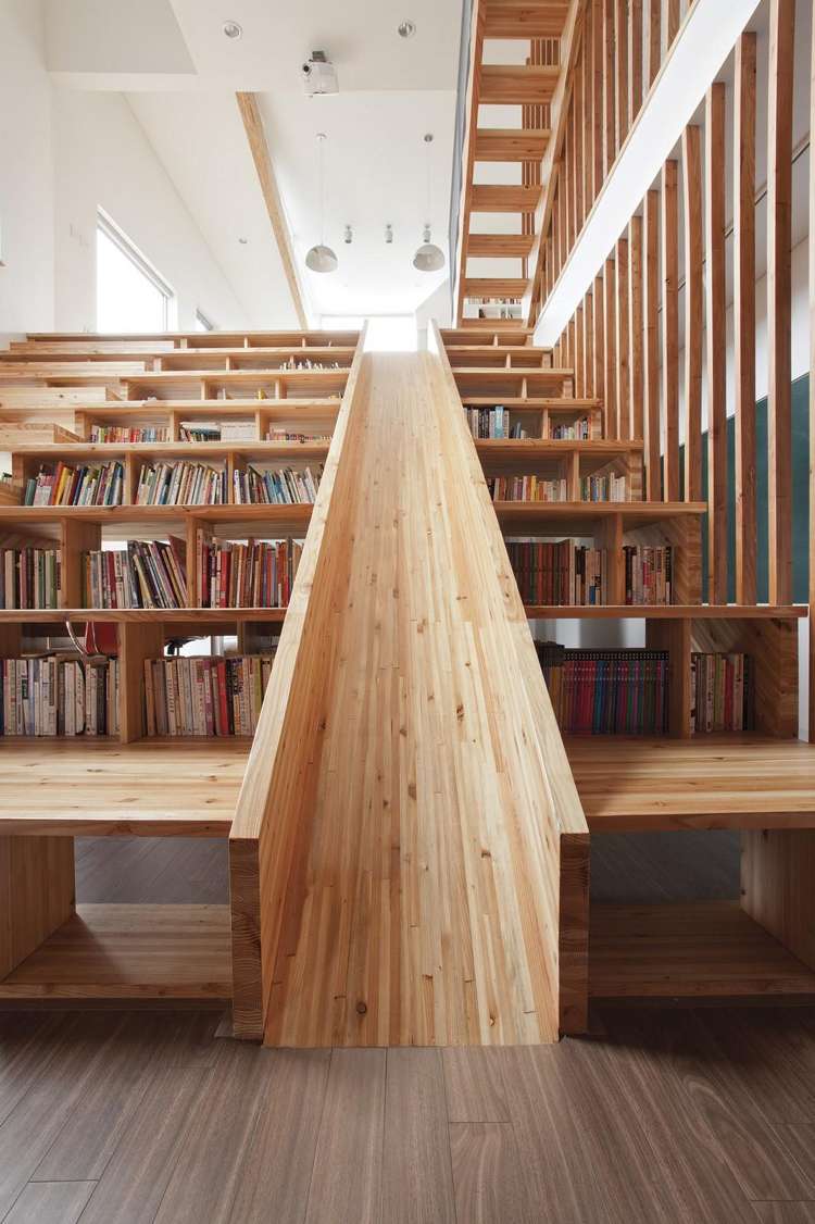 Moderna trappor-barn-rutschbana-design-trappor-bibliotek-vägg