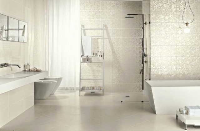 Vitt badrum badkar känslor kakel-elegant modern lyx
