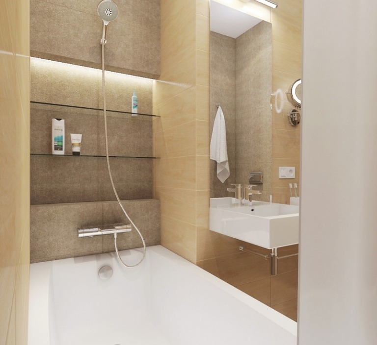 väggdesign-badrum-kakel-brun-ton-kombination-led-remsa-glas-hyllor