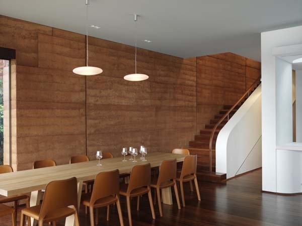 moderna matsalsidéer för väggbeklädnad trä