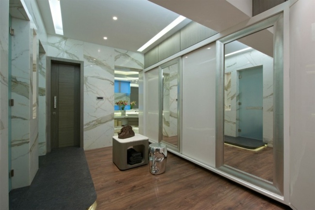 Lägenhet marmor hall design trä golvbeläggning