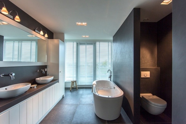 modern lägenhet med skybox design elegant badrum