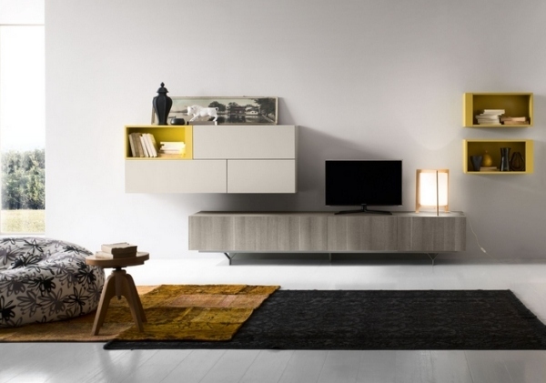 vardagsrum-vägg-enhet-öppna-hängande fack-alternerande-hopfällbara skåp-TV-möbler-italiensk-stöd-metall