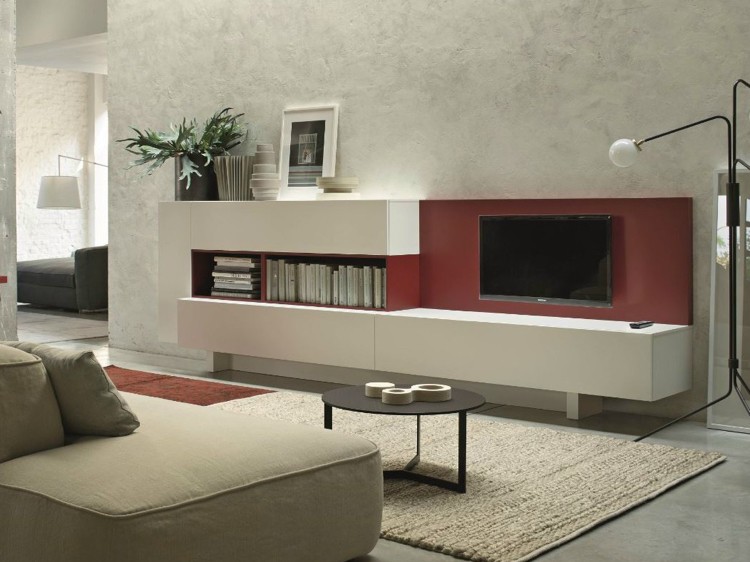 modernt-vardagsrum-möbler-förvaring-hylla-skåp-vit-vägg-färg-röd-design-skapande
