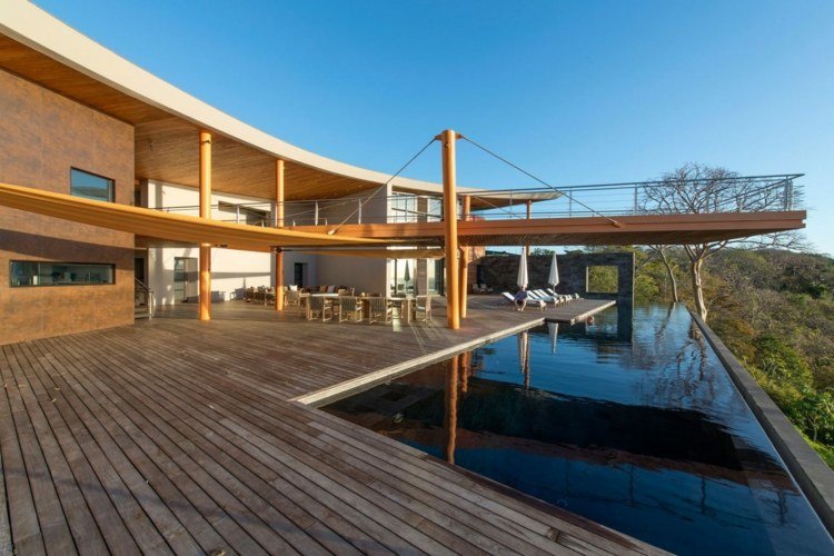 infinity pool trägolv-idé-terrass-design-balkar