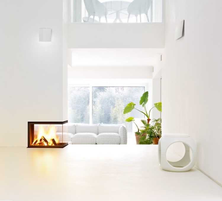 Eldstad-modern-minimalistisk-design-vit-trappa-interiör-format-t50