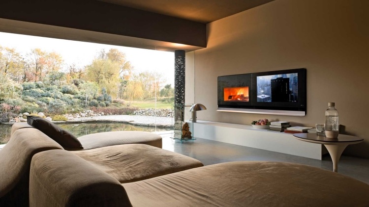 Eldstad-modernt-vardagsrum-brun-beige-panorama-fönster-naturligt-tv-konsol-modell-scenario