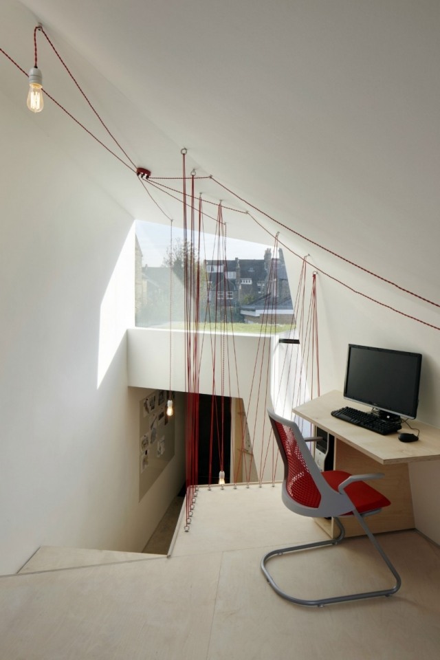Räcke-kabel-röd-design-idéer-arbets-utrymme-hemma-uppsättning