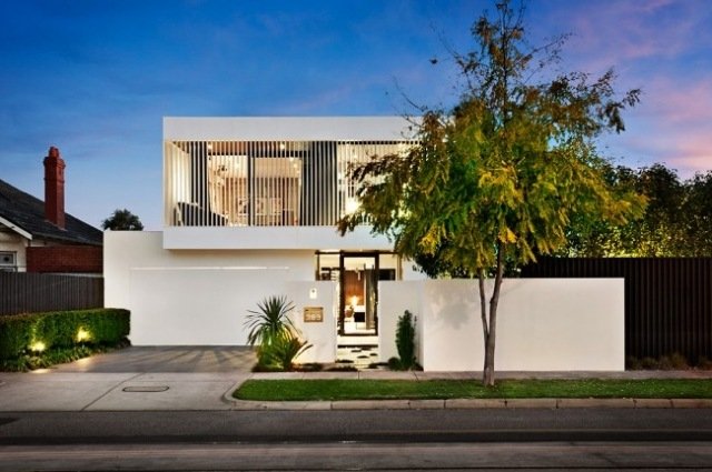 balaclava road australien modernt hus med pool innergård design