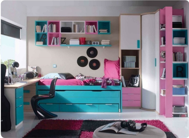 moderna-barnrum-möbler-tjej-färger-blå-rosa-cappuchino-väggfärg