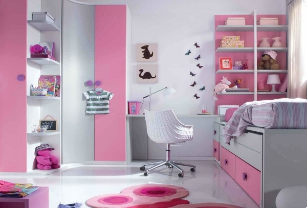 möbler-plantskola-flicka-rosa-vit-hörn garderob-enkelsäng-lagringsutrymme