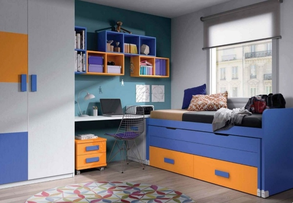 möbel-set-barn-rum-pojke-lila-orange-enkelsäng-säng-box