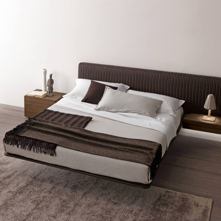 säng-sovrum-vinge-system-presotto-brunt-läder-flytande-effekt