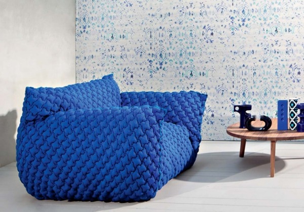 blå stark soffdesign trendiga enkla bekväma möbler