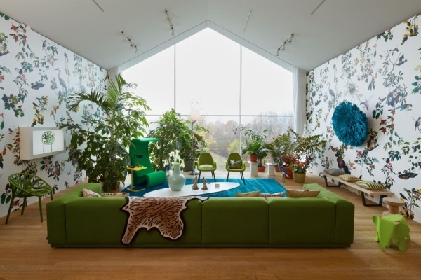 Läder soffa gröna djur motiv inredning