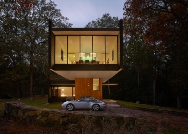 Hus på sluttningen - minimalistisk arkitektur från USA