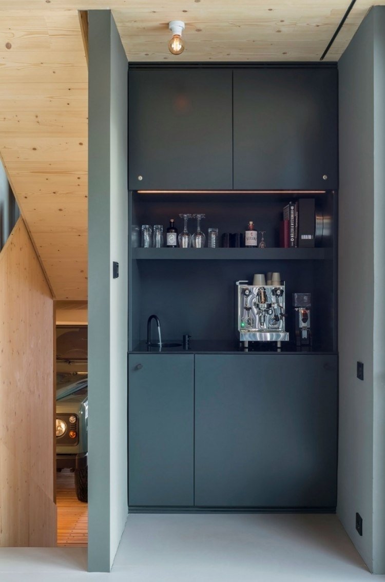 modern-levande-liten-arkitekt-hus-kök-kök-rad-grå-antracit-minimalistisk