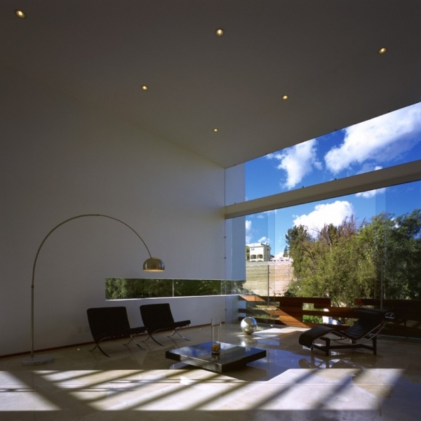 Kubhus med geometriska former panoramafönster