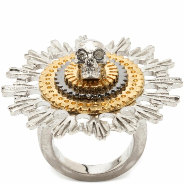 Symbolik-sol-svart-glans-kostymsmycken