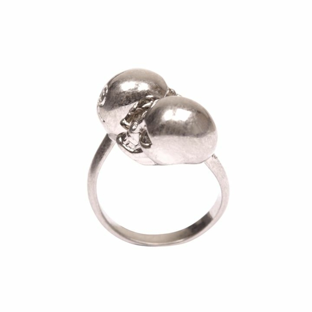 Ring silver lyster tvillingskallar