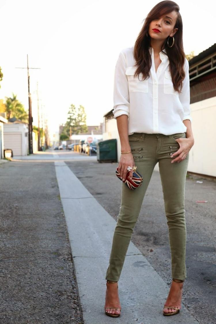 modetrender-vår-2015-militär-grön-byxor-vit-skjorta