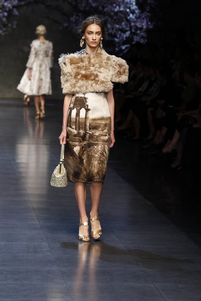 Kvinnor förkläder modetrender-dolce och gabbana-2014 krage päls