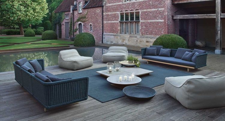 modulär-soffa-design-utomhus-terrass-sittplatser-mörkblå