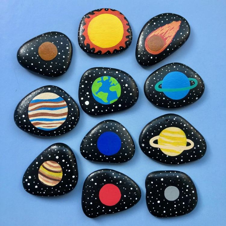Lär barnen universum med planeter och stjärnor