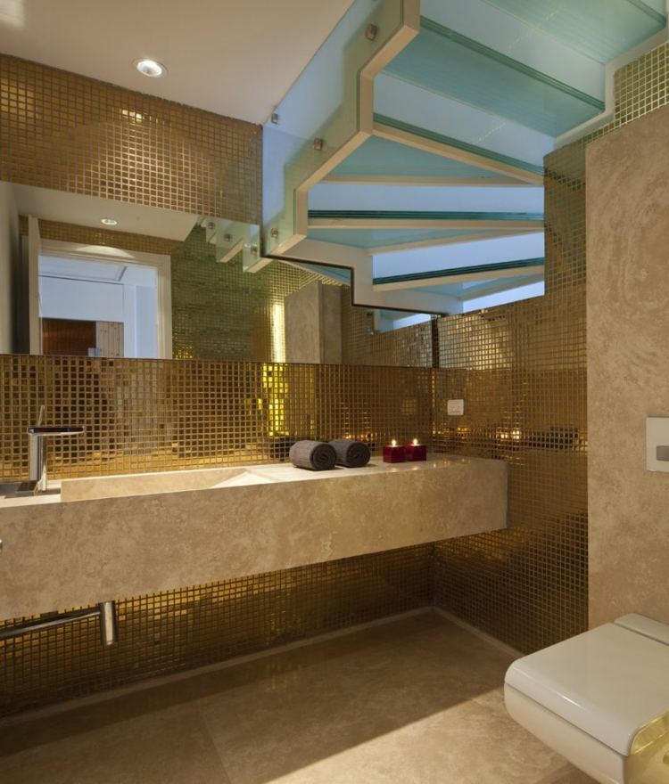 kakel för badrum beige metallic look mosaik sten modern