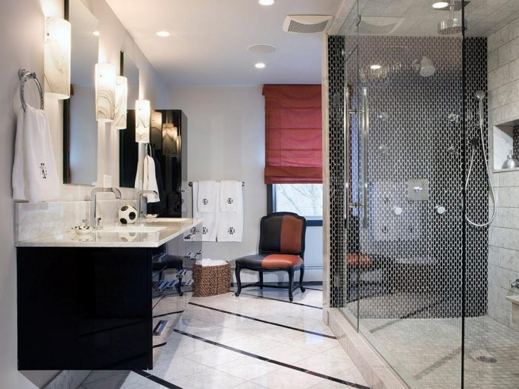 mosaik-kakel-badrum-dusch-svart-vit-modern-handfat-marmor-glas vägggrått