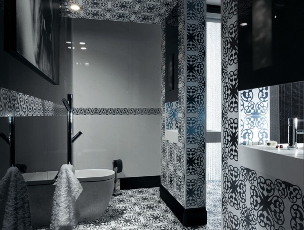 mosaikplattor badrum vit svart abstrakt mönster