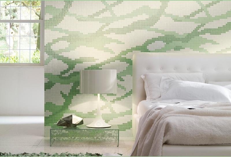 Mosaik-kakel-grönt-bakom-säng-sänggavel-sovrum