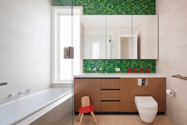 Mosaik-kakel-grön-modern-badrum-puristisk-läggning