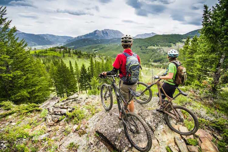 mountainbike tillbehör mtb utrustning viktiga cykelturer rutter visa bergen