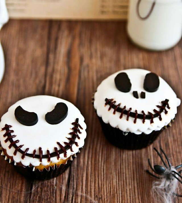 Bake Spooky Faces Halloween Muffins