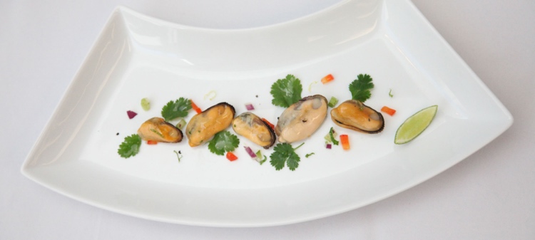 Recept på en kryddig musselsallad i mexikansk stil varm förrätt