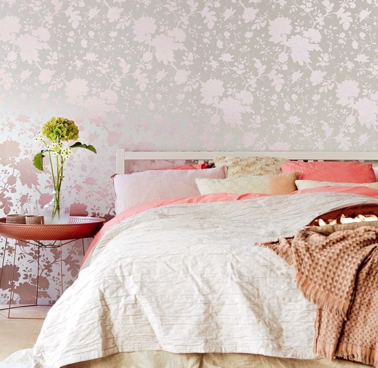 Nya tapettrender mönster-skimmer-silver-rosa-blommigt-mönster-sovrum