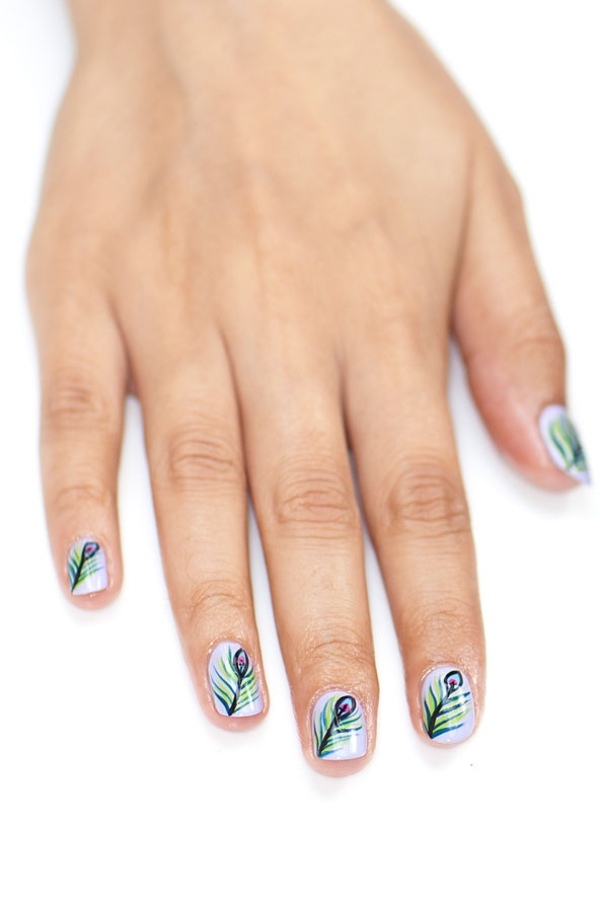 Nail styling-påfågel fjäder-effekt-naglar-eleganta-idéer-re-styling