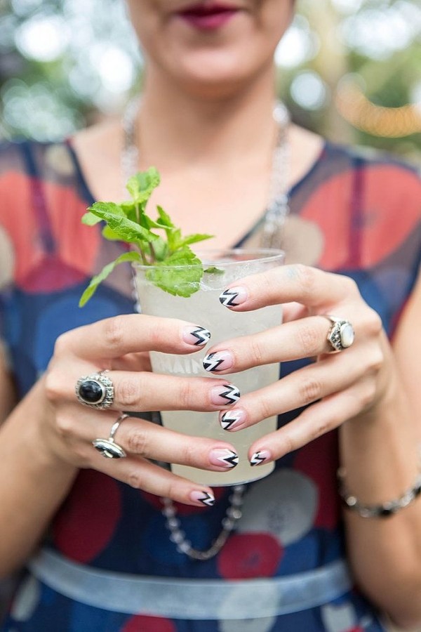 manikyr-vacker-fransk-nagellack-design-idéer-subtila-stilar-för-varje-dag