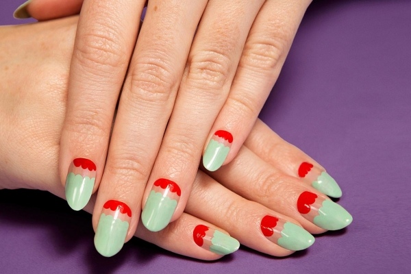 Trender-matt-fransk-gel naglar-nagellack-design-diy-idéer-pastellfärger
