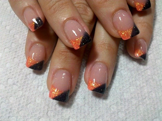 nageldesign-höst-idéer-glitter-lack-orange-svart-fransk-stil