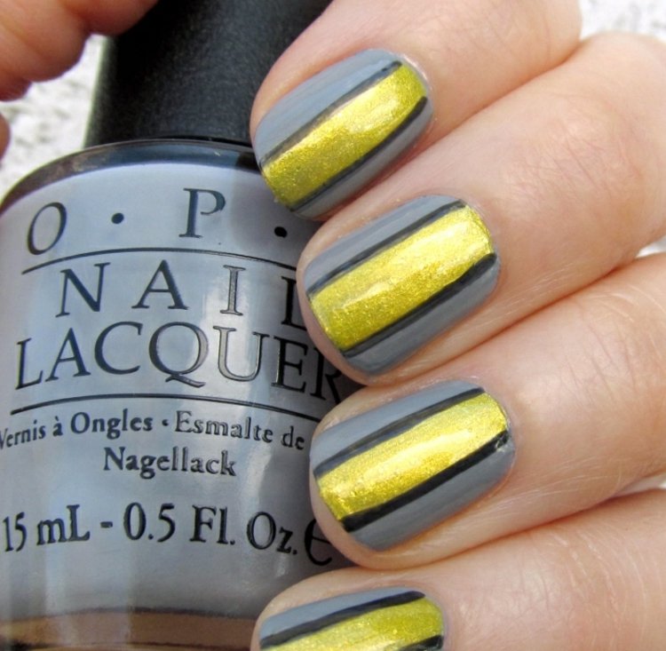 nageldesign-gult-guld-mellangrått-fritid-diy