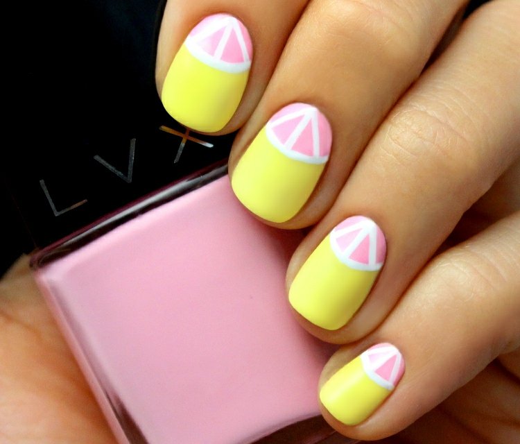 nageldesign-gul-gör-det-själv-grapefrukt-rosa