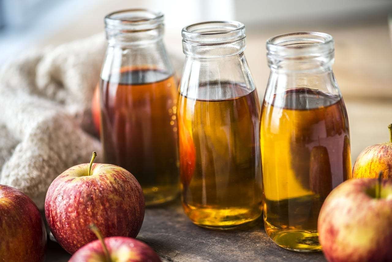 Använd äppelcidervinäger som ett läkemedel mot torr hosta och bronkit