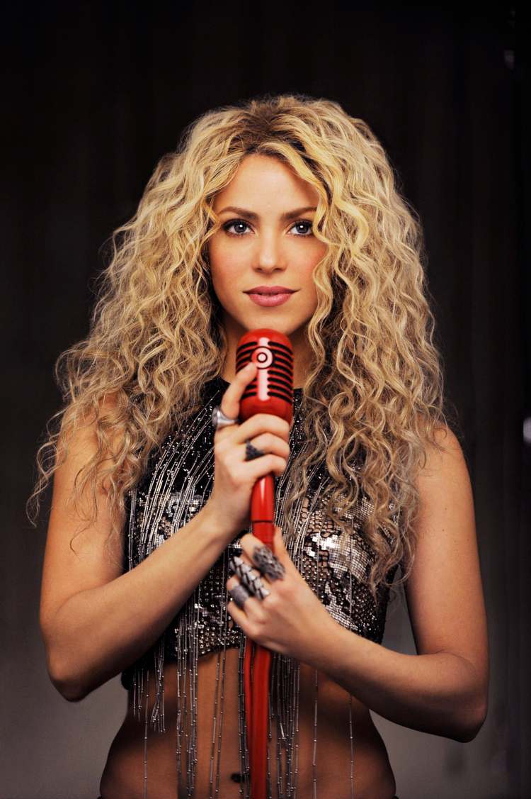 Naturliga lockar långt hår Blond Shakira