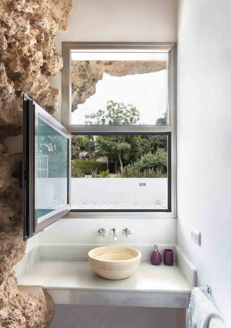 natursten-golv-handfat-marmor-fönster-aluminium