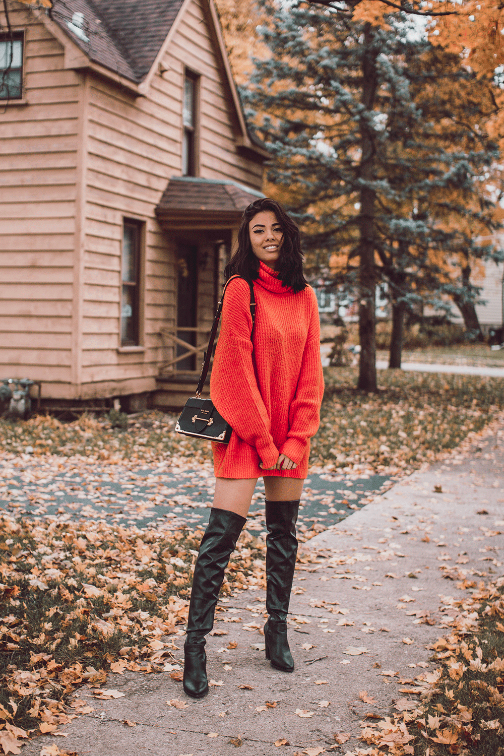 Strik Dress Neon Colors Over Knie Boots Black Winter Fashion Trends Women